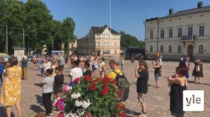 Svenska Yle live: Lovisaborna i en solidaritetsdemonstration: 17.06.2020 16.04