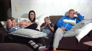 Sohvaperunat: 08.12.2017 21.00