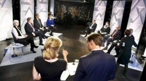 Yle Uutisluokka Triplet: Niinistö Svenska Ylen tentissä: "Vastaisuudessa oltava tarkempi Lähi-idän asevientilupien kanssa": 23.01.2018 09.27