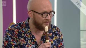 Puoli seitsemän: Marzi Nyman ja koulusoittimet: 16.04.2018 19.48