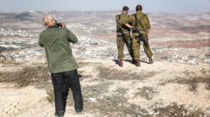 Koudelka Pyhää maata kuvaamassa: 12.05.2018 20.55