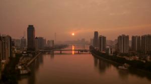 Pikkuinen Guangzhou: 12.08.2018 19.40