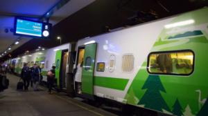 Lähes joka neljäs kaukojuna myöhästyy enemmän kuin viisi minuuttia: 06.11.2018 11.07