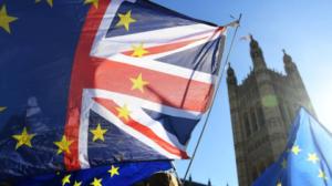 Britannian hallitus hyväksyi brexit-sopimusluonnoksen: 15.11.2018 09.46