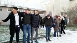 Lokalt live: Öviselever protesterar mot flyttutredning i Vasa: 23.11.2018 11.40