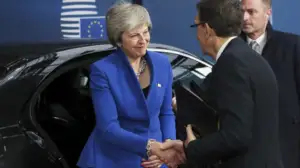 EU-johtajat hyväksyivät Brexitin - katso tiedotustilaisuus : 25.11.2018 14.46