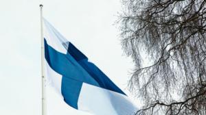 Itsenäisyyspäivän lipunnosto Tähtitorninmäellä: 06.12.2018 09.17