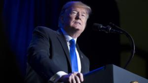 Julistaako presidentti Trump kansallisen hätätilan? Katso tiedotustilaisuus: 15.02.2019 18.30