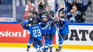 VM i ishockey för damer, final FIN - USA (svenskt referat): 14.04.2019 23.47