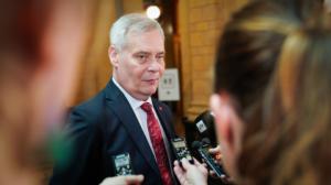 Hallitusneuvotteluiden vetäjä Antti Rinne kommentoi neuvotteluiden kulkua: 14.05.2019 17.06