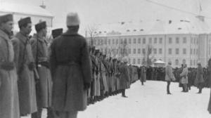 Dokumenttiprojektin historiankirja: Sotaretki: 04.06.2019 00.01