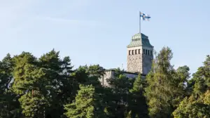 Kultaranta-keskustelujen toisen päivän aluksi kysytään voisiko Suomi olla eurooppalaisen turvallisuuden tekijä: 17.06.2019 11.00
