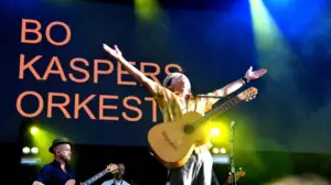 Svenska Yle Live: Följ med bakom scenen inför Bo Kaspers Orkesters konsert i Helsingfors: 14.06.2019 14.06