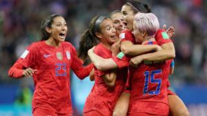 FIFA Dam-VM i fotboll: USA - CHI (svenskt referat): 16.06.2019 20.57
