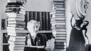 Agatha Christie - rikosten kuningatar: 01.07.2019 06.00
