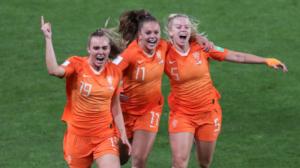 FIFA Dam-VM i fotboll, kvartsfinal ITA - NED (svenskt referat): 29.06.2019 18.09