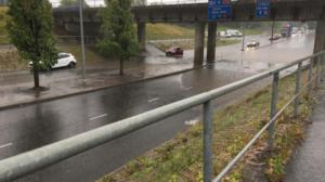 Rankkasateet saivat tiet tulvimaan Porissa: 08.08.2019 16.37