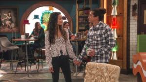 iCarly (2021) (12) - Ihanat kengät