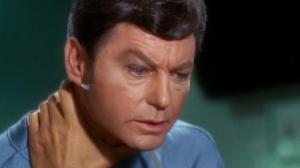 STAR TREK (7) - Puoliparatiisi