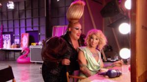 Huippu- drag queen haussa: Kulisseissa kuhisee(Paramount+) - Huippu- drag queen haussa: Kulisseissa kuhisee