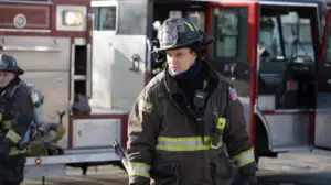 Chicago Fire (12) - Blow This Up Somehow
