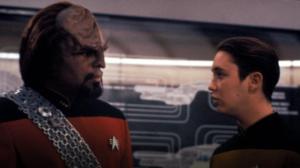 Star Trek - Uusi sukupolvi (7) - Rinnakkaiselämää