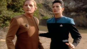 STAR TREK: DEEP SPACE NINE (7) - Shadowplay