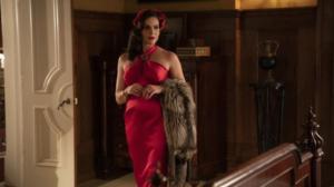 Why Women Kill (Paramount+) - Vaarallinen tunkeilija