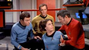 STAR TREK (7) - Valoilmiöitä
