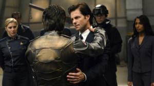 Taisteluplaneetta Galactica (2004) (16) - Keskipiste