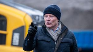 Sipoon herttua (7) - Ehkä sä et kuolekaan vielä, Pasi