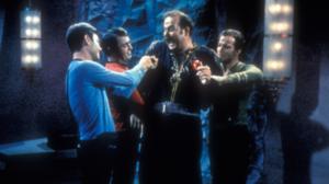 STAR TREK (7) - Kuolettavat vuodet