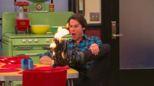 iCarly (S) - iBattle Chip