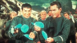 STAR TREK (7) - Pirullinen ansa
