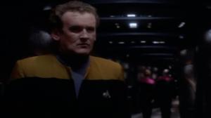 STAR TREK: DEEP SPACE NINE (7) - Whispers