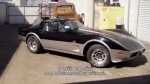 Panttilainaamon autospesialistit - Jylinää johtoautoon