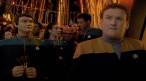 STAR TREK: DEEP SPACE NINE (7) - Shakaar