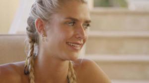 Siesta Key(Paramount+) - Chloe at a Crossroads