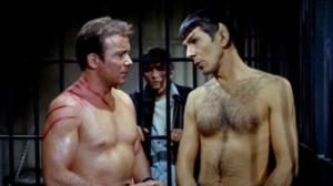 STAR TREK (7) - Kohtaamisia