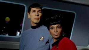 STAR TREK (7) - Pieni oma sota
