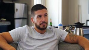 Jersey Shore Family Vacation(Paramount+) (12) - Holy Drama