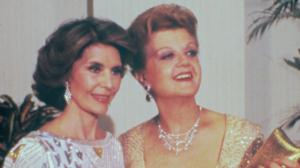 Murhasta tuli totta (12) - Widow, Weep for Me