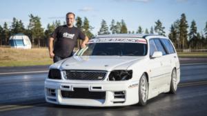 Virittäjät - Tomi Saarinen - Nissan Stagea 260RS "SpeedWagon" -97