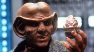STAR TREK: DEEP SPACE NINE (7) - The Forsaken