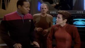 STAR TREK: DEEP SPACE NINE (7) - Duet