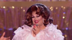 Queen of the Universe (Paramount+) - Holi-Gay Finale