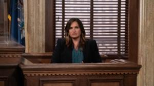 Law & Order: Special Victims Unit (12) - What Can Happen in the Dark