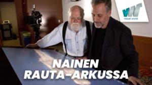 Nainen rauta-arkussa (7)
